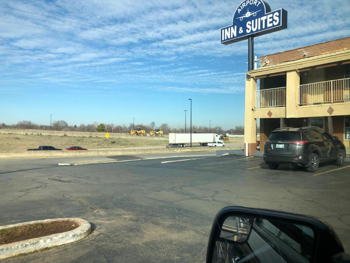 Airport Inn And Suites Tulsa Esterno foto